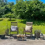 Modern In Peaceful Surroundings *