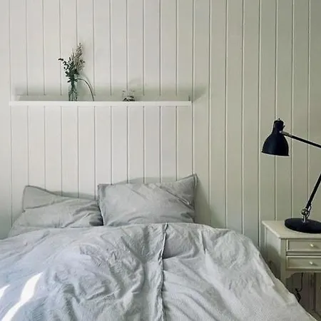 Modern In Peaceful Surroundings *
