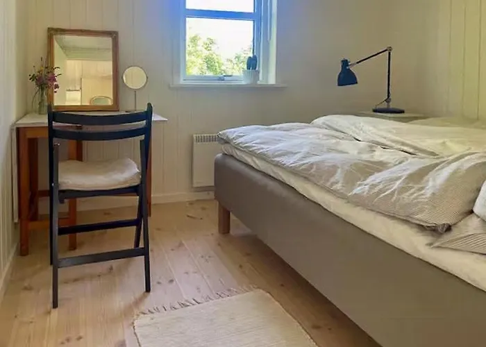 Semesterbostad Modern In Peaceful Surroundings *