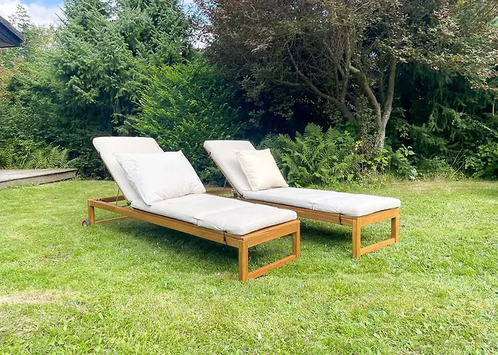 Modern In Peaceful Surroundings Semesterbostad